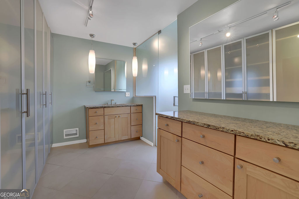2213 Leafmore Drive Property Photo 26