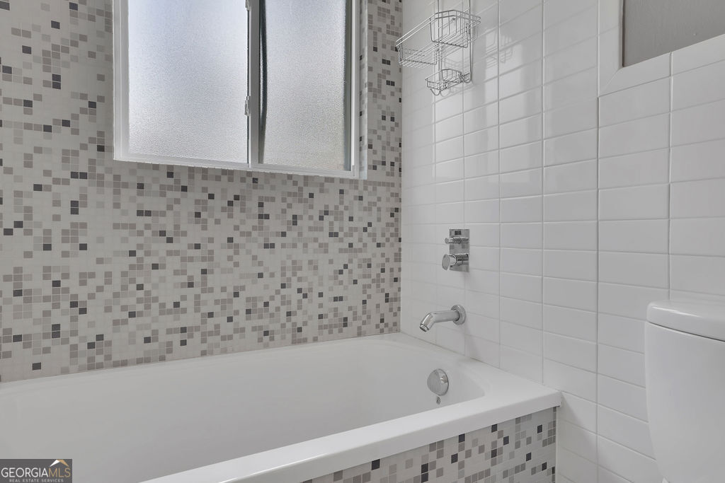 2213 Leafmore Drive Property Photo 34