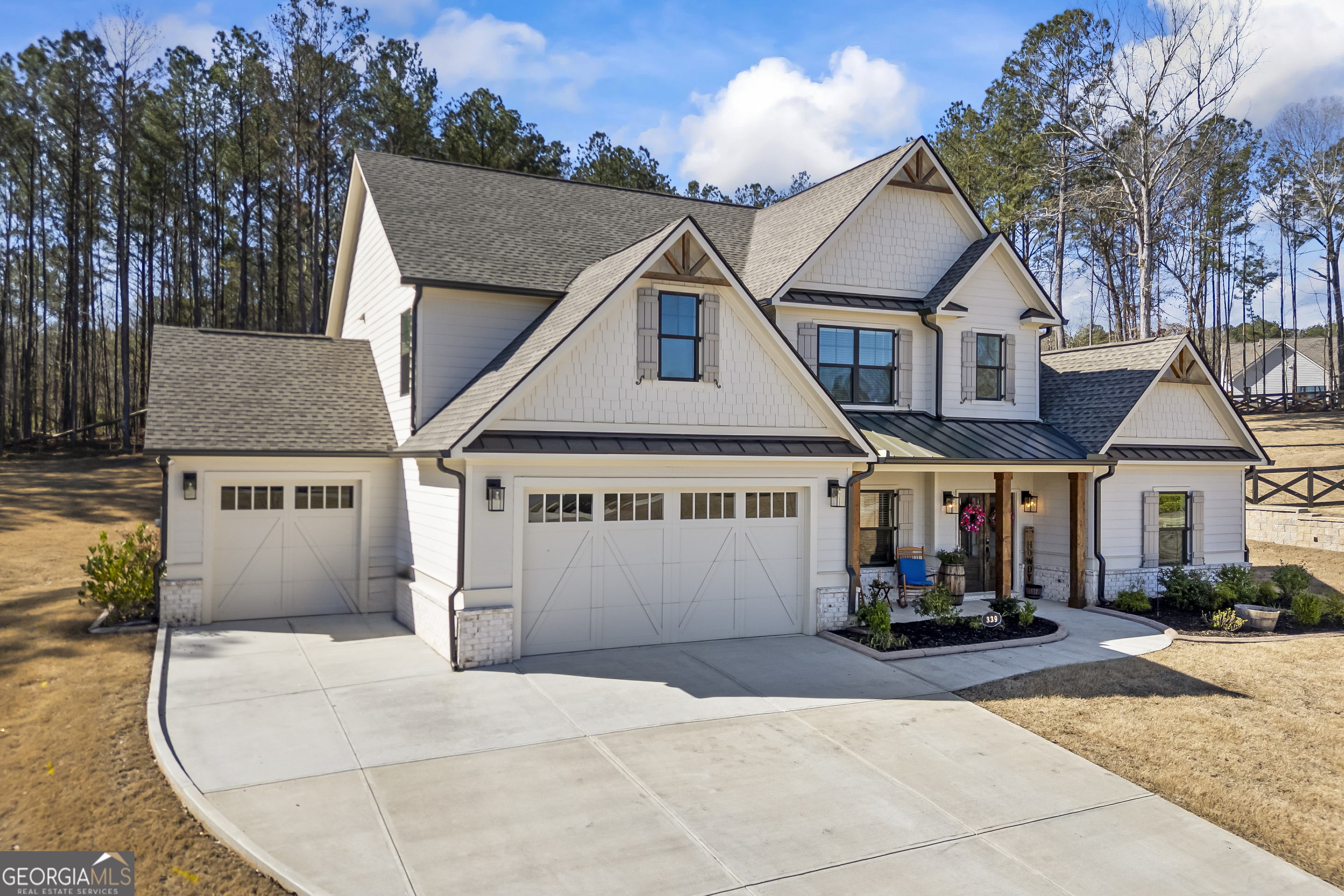 339 Flat Creek Drive Property Photo 6