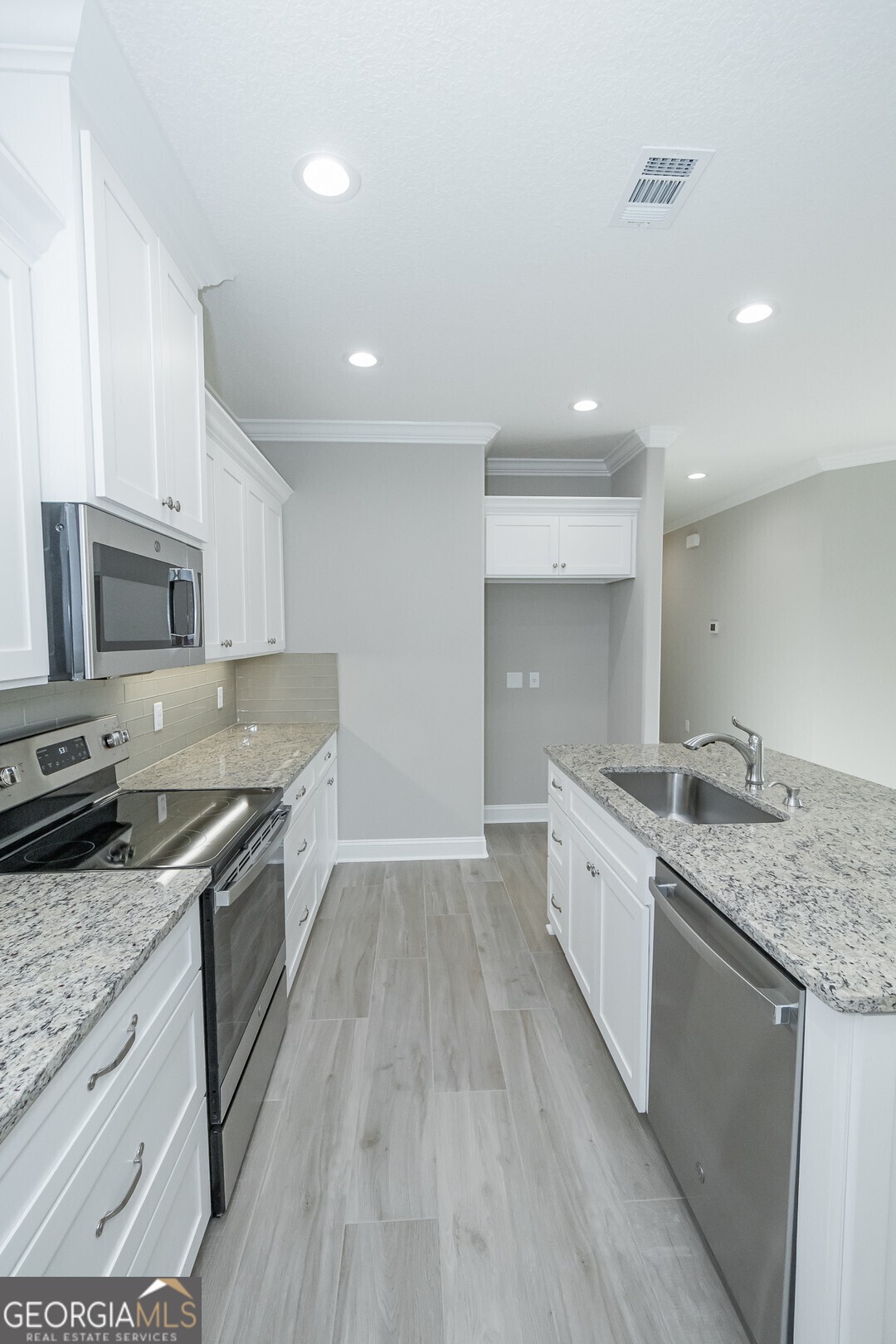 133 Amanda Trace Property Photo 7