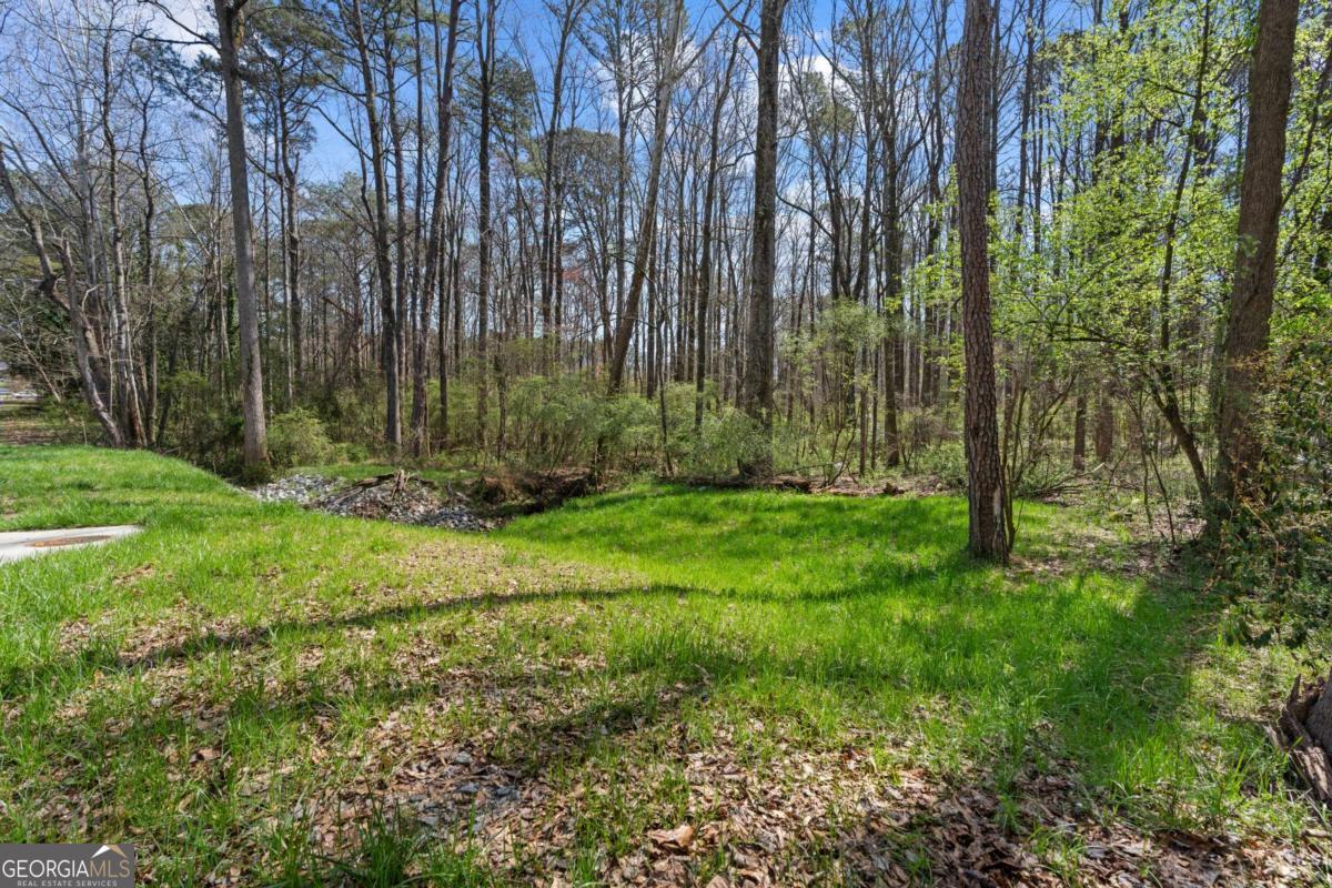 3222 Crossing Drive Property Photo 4