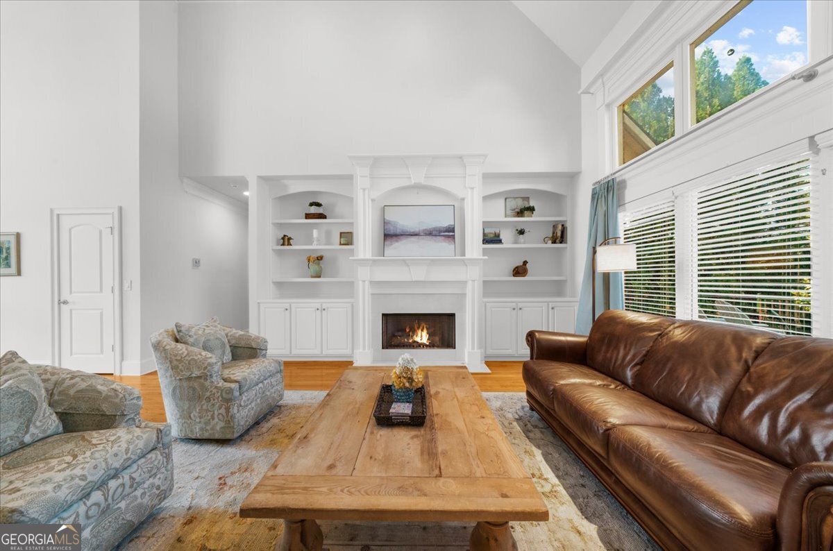 4638 Manor Drive Property Photo 10