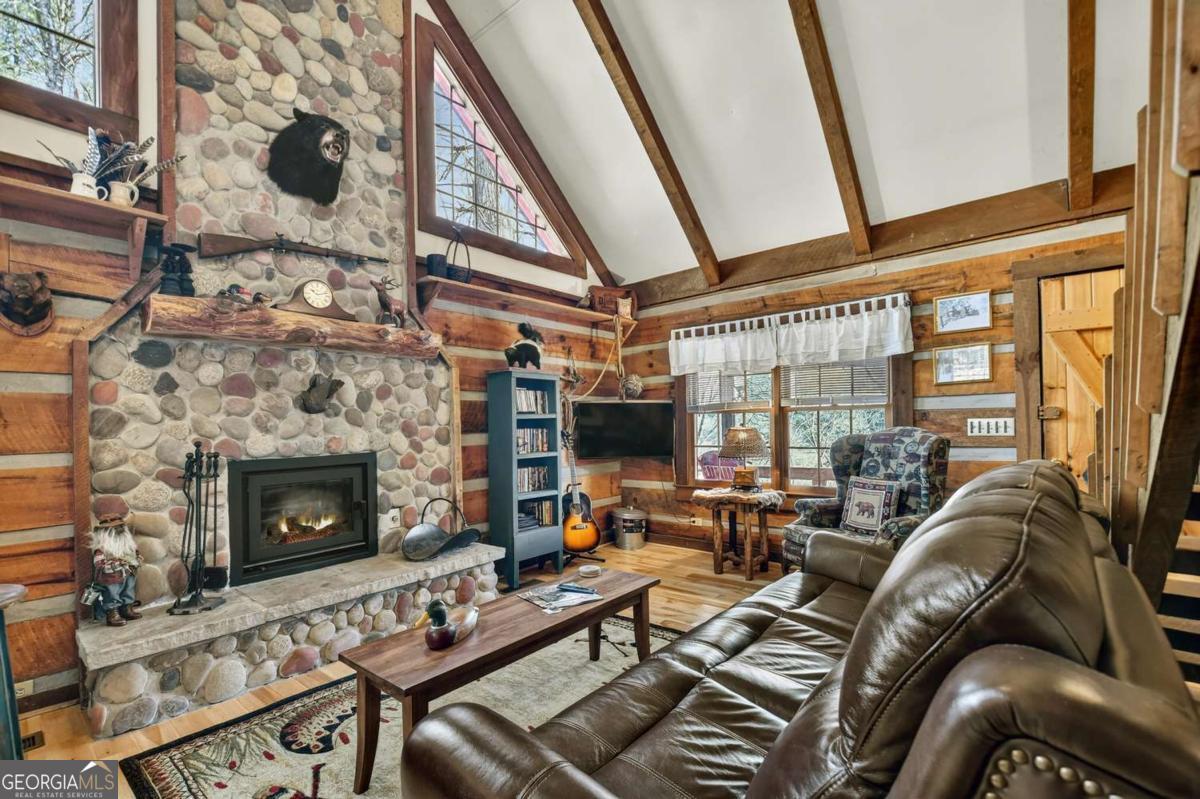 373 Wib Kendall Road Property Photo 1