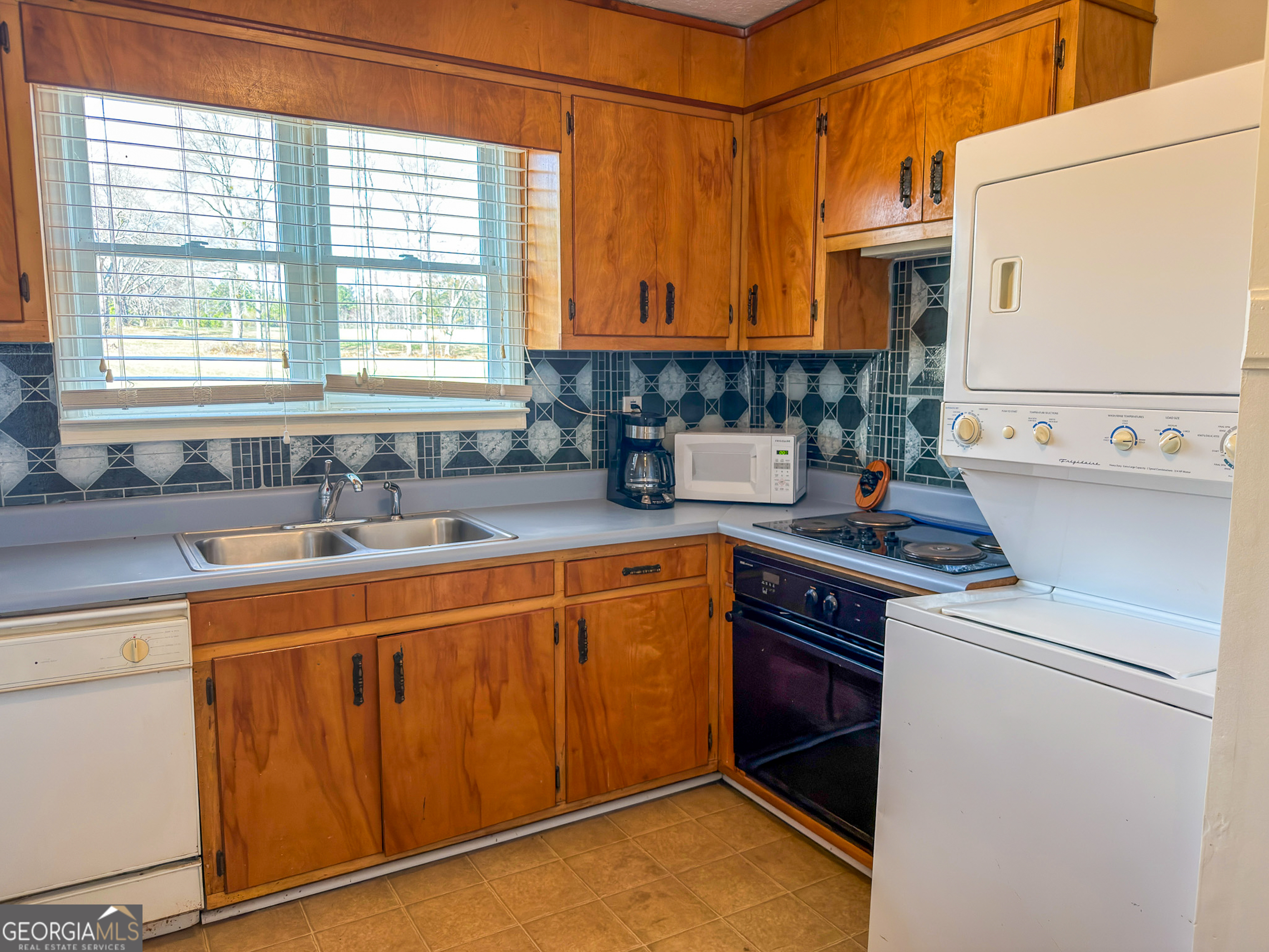 1304 Broad Street Property Photo 16
