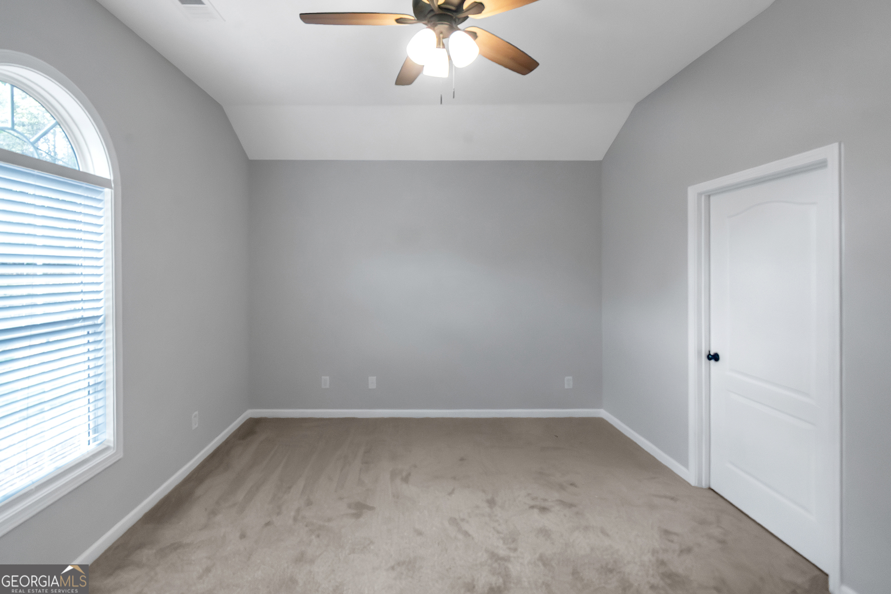 182 Hawk Lane Property Photo 15