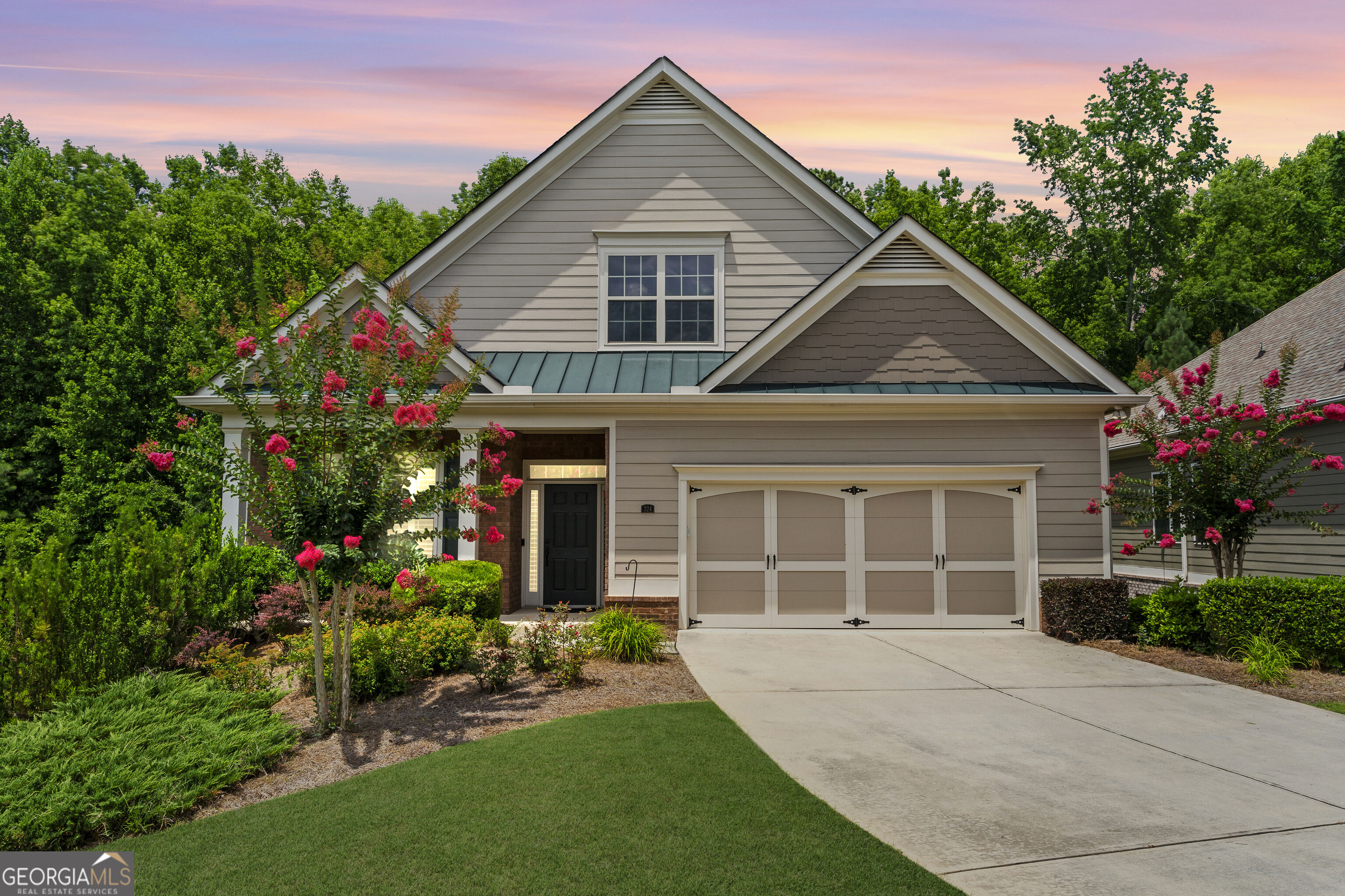 324 Shade Tree Circle Property Photo 1