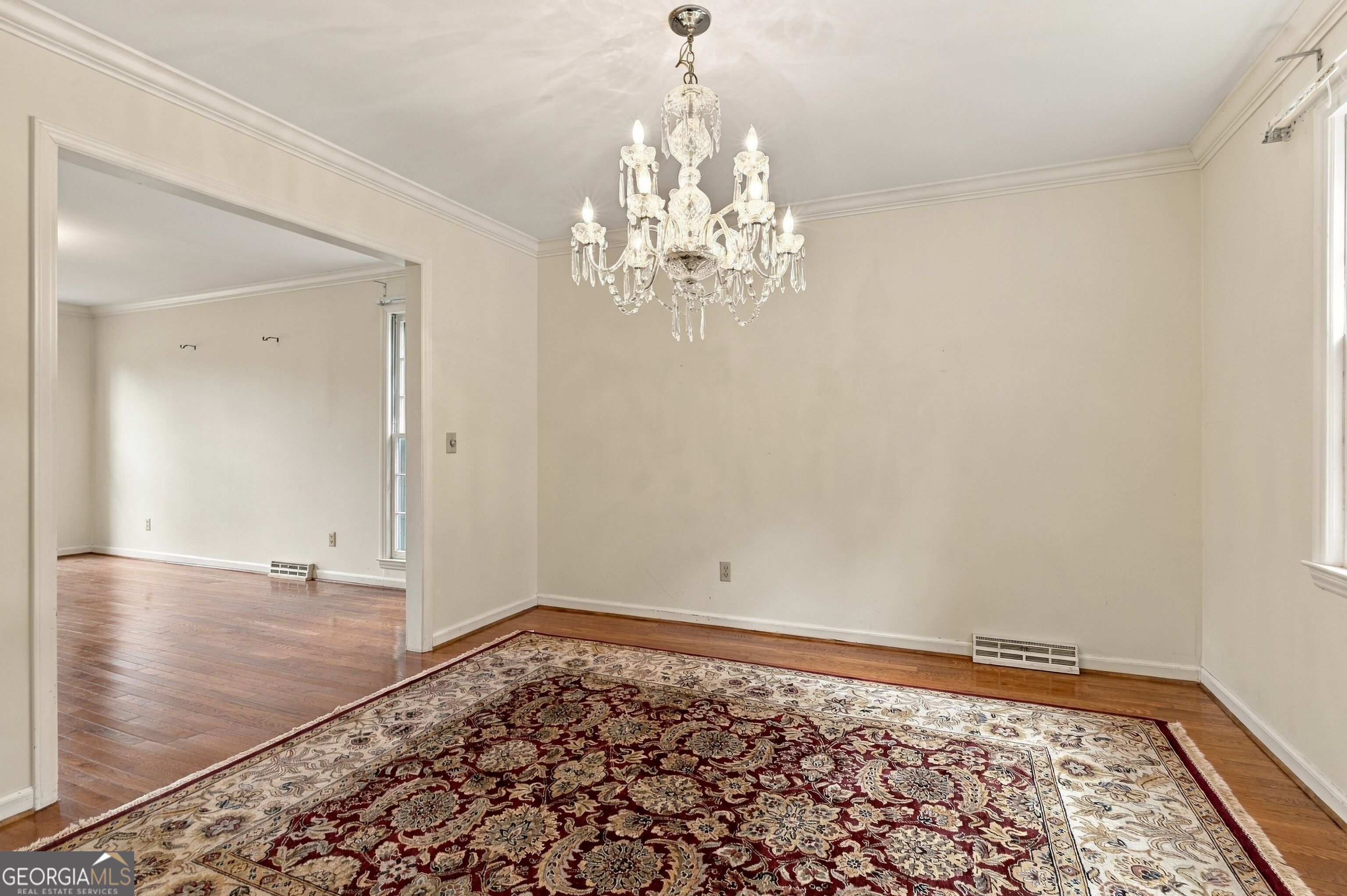 4 Windemere Lane Se Property Photo 10