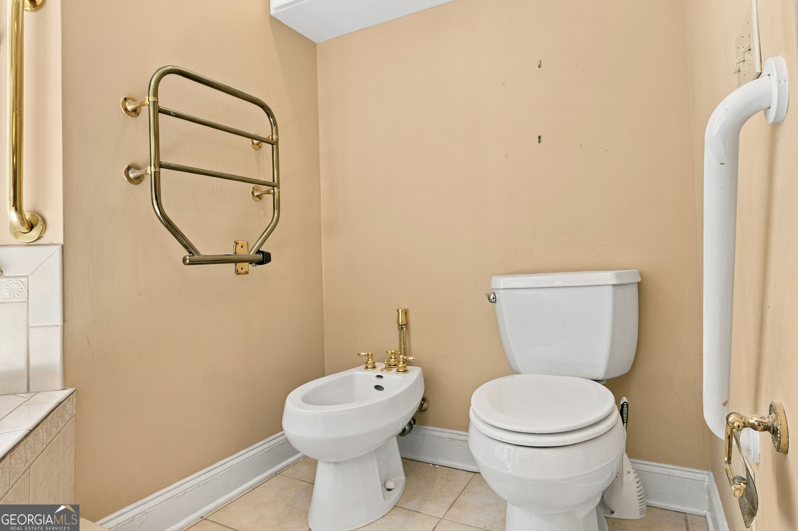 4 Windemere Lane Se Property Photo 34