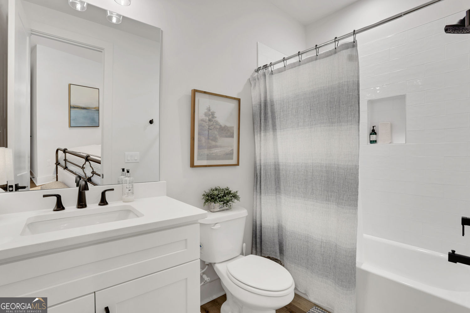 358 Clarendon Court Property Photo 19