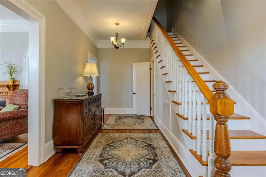 204 E 5th Avenue Property Photo 3