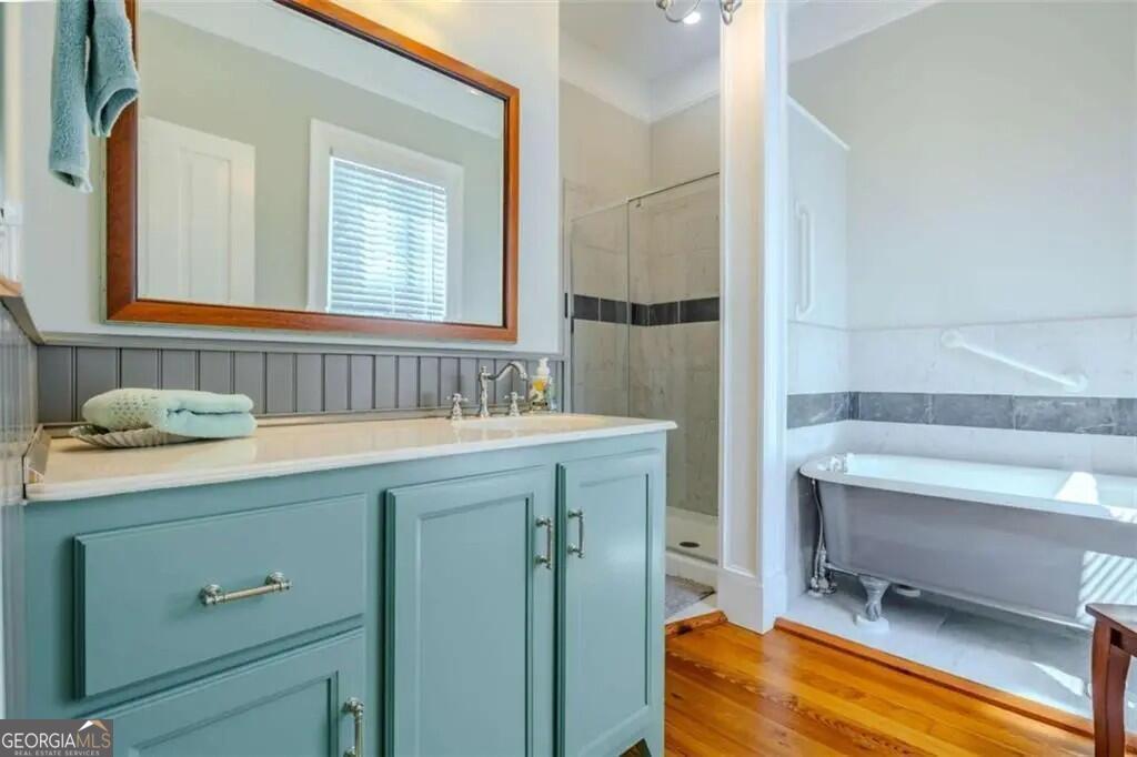 204 E 5th Avenue Property Photo 15