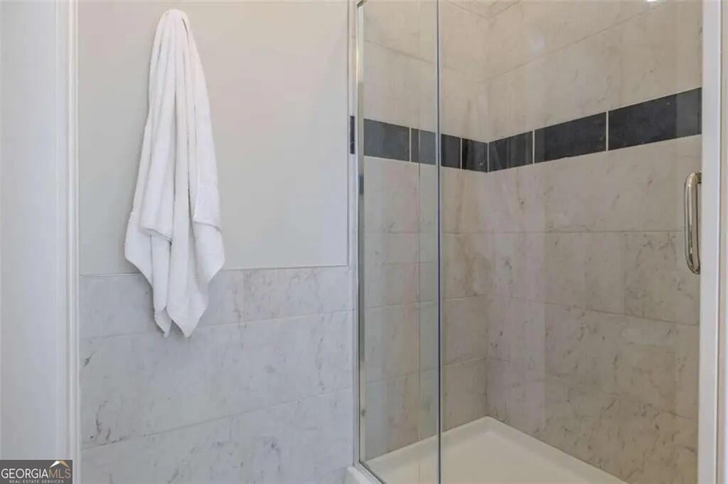 204 E 5th Avenue Property Photo 17