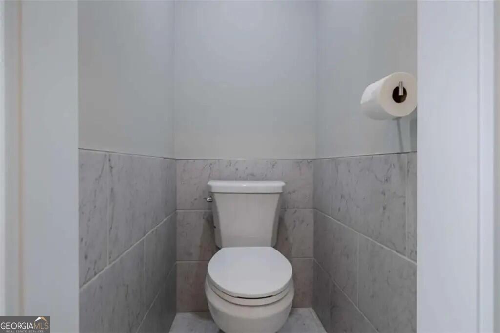 204 E 5th Avenue Property Photo 18