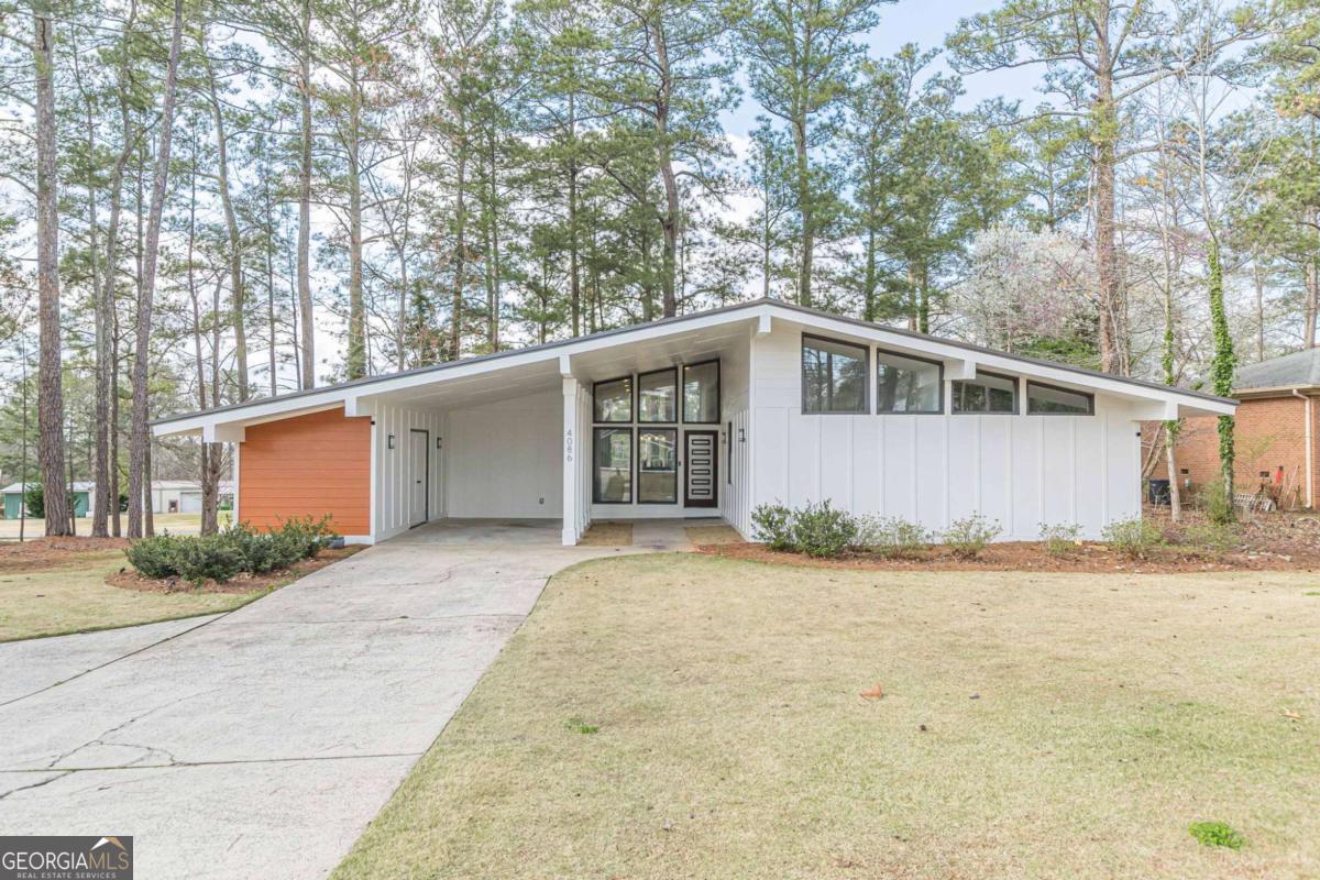 4086 Essex Drive Property Photo 1