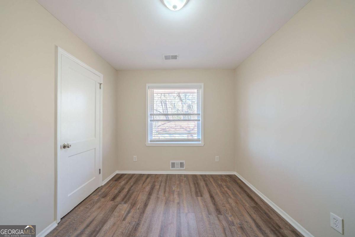 1433 Dennis Drive Property Photo 15
