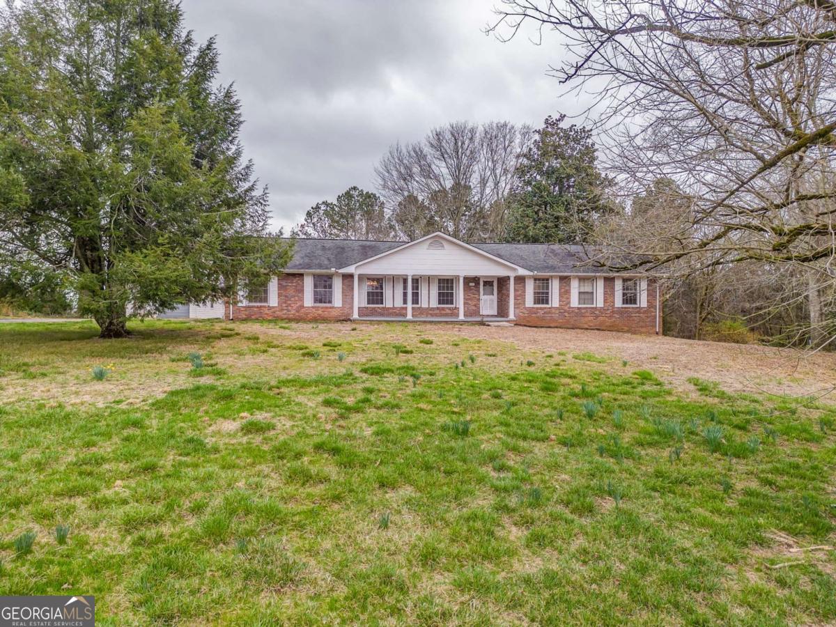 1065 Cartersville Street Property Photo 1