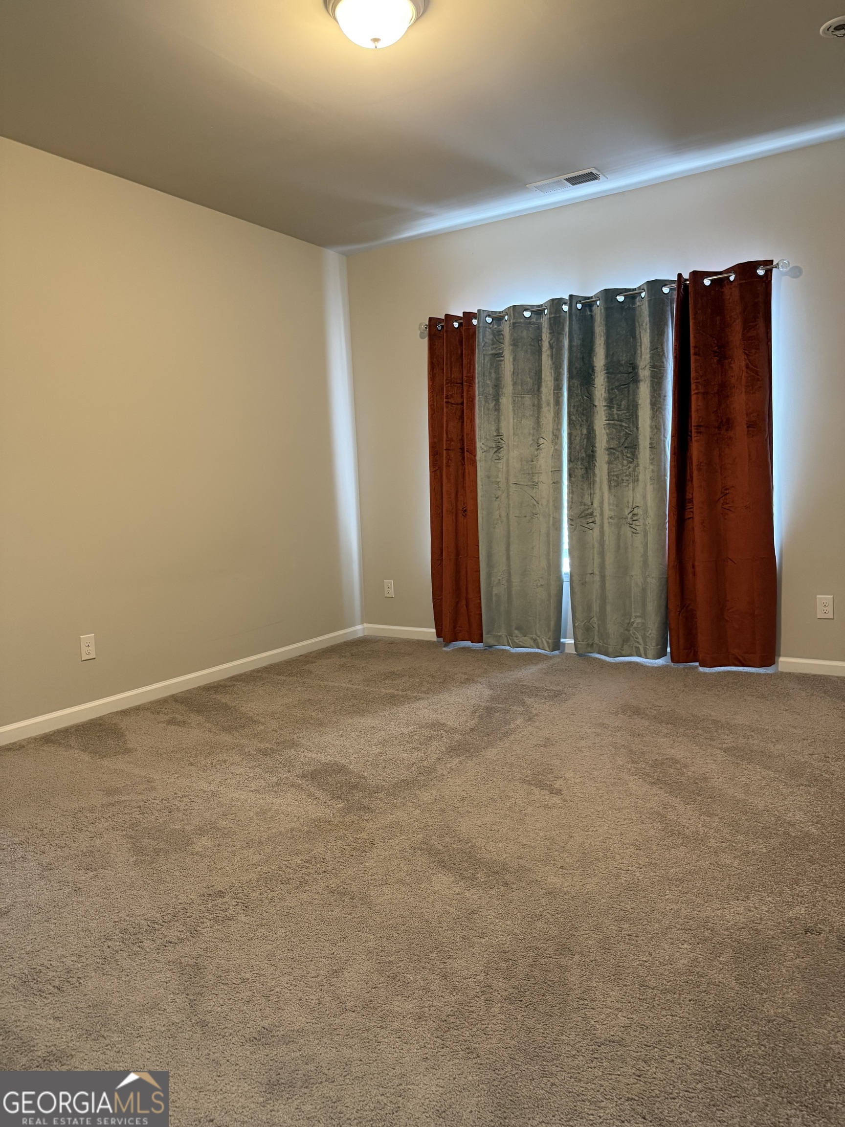 4541 Claiborne Court Property Photo 16