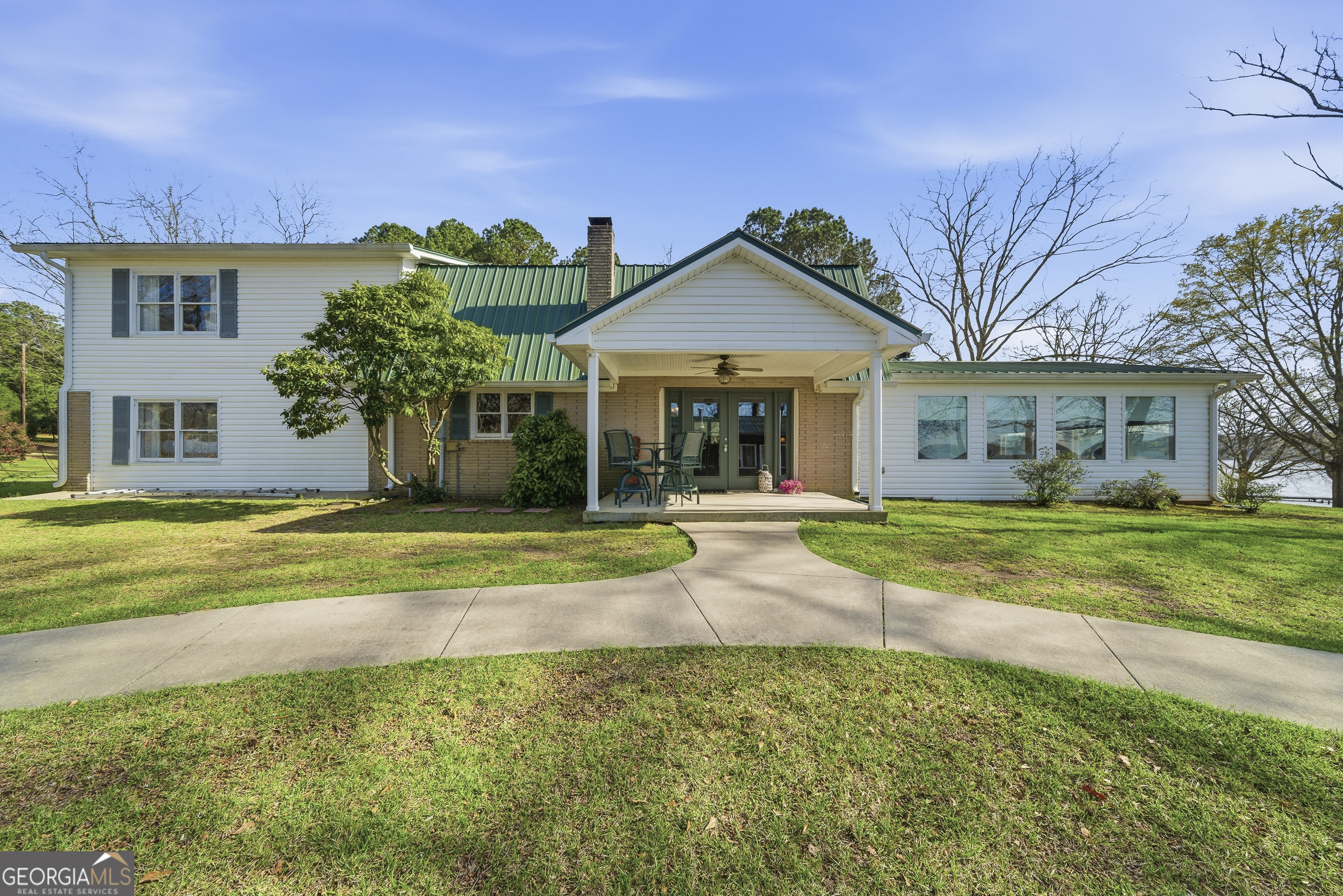1490 Staci Drive Property Photo 1