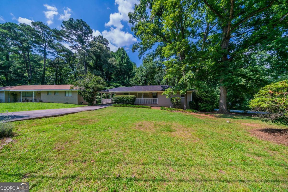 3904 W Hilda Circle Property Photo 1