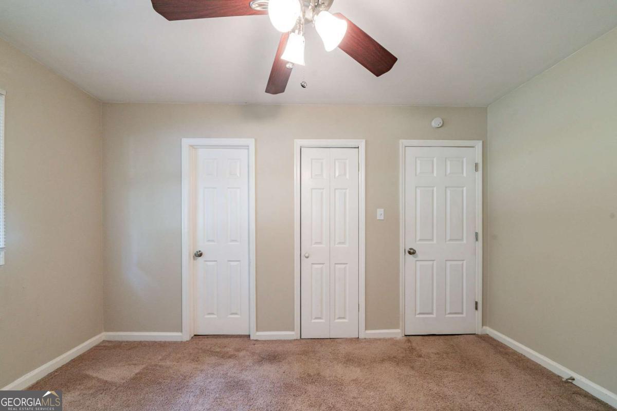 3904 W Hilda Circle Property Photo 9