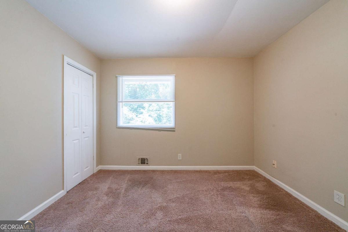 3904 W Hilda Circle Property Photo 14