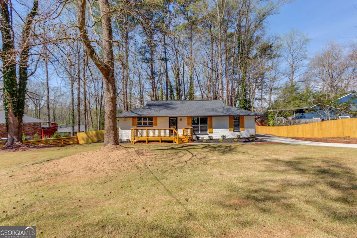 207 Cedar Way Se Property Photo 1