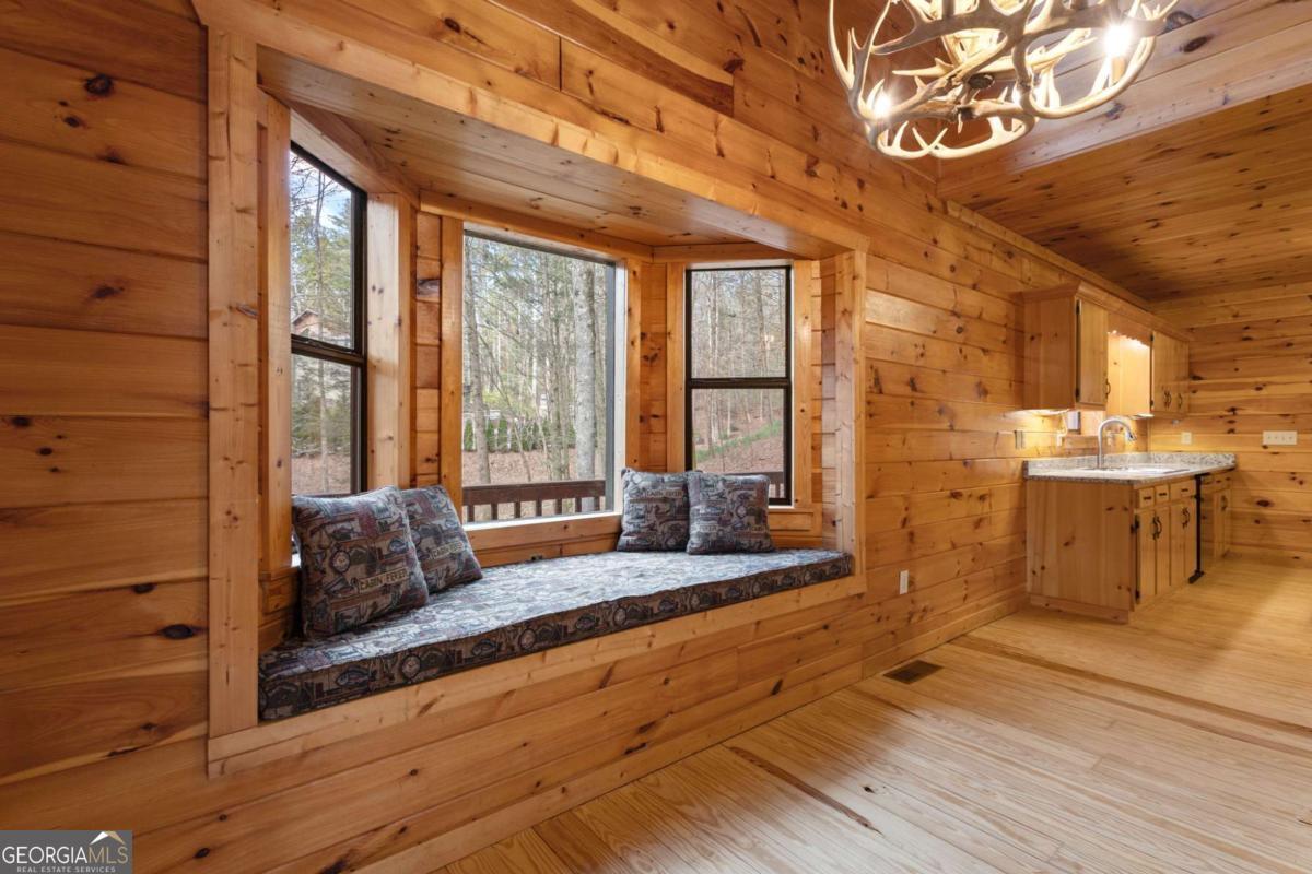 105 River Road Property Photo 17