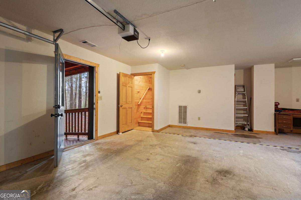 105 River Road Property Photo 50