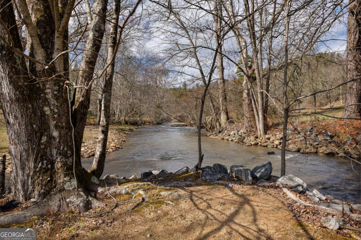 105 River Road Property Photo 73