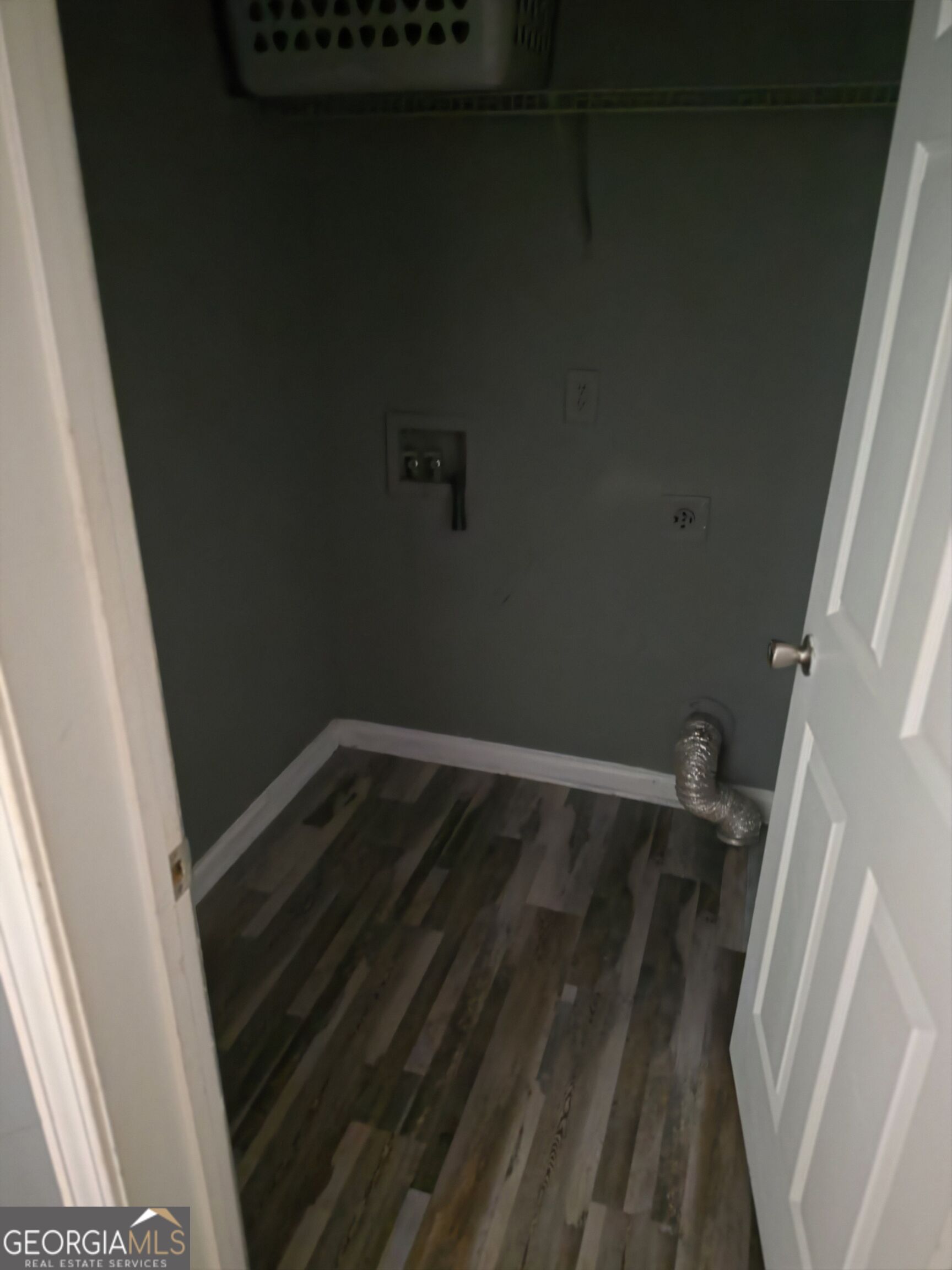 11446 Ashefield Lane Property Photo 2