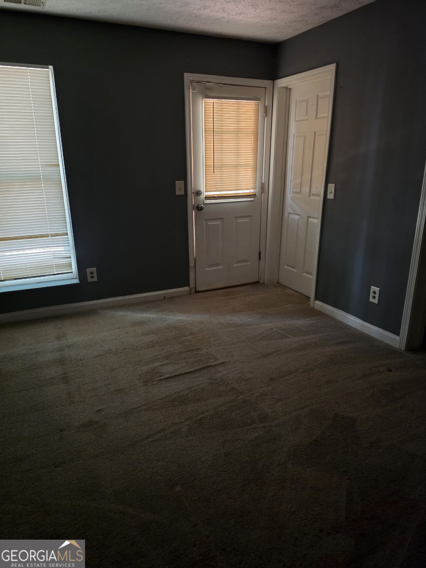 11446 Ashefield Lane Property Photo 3