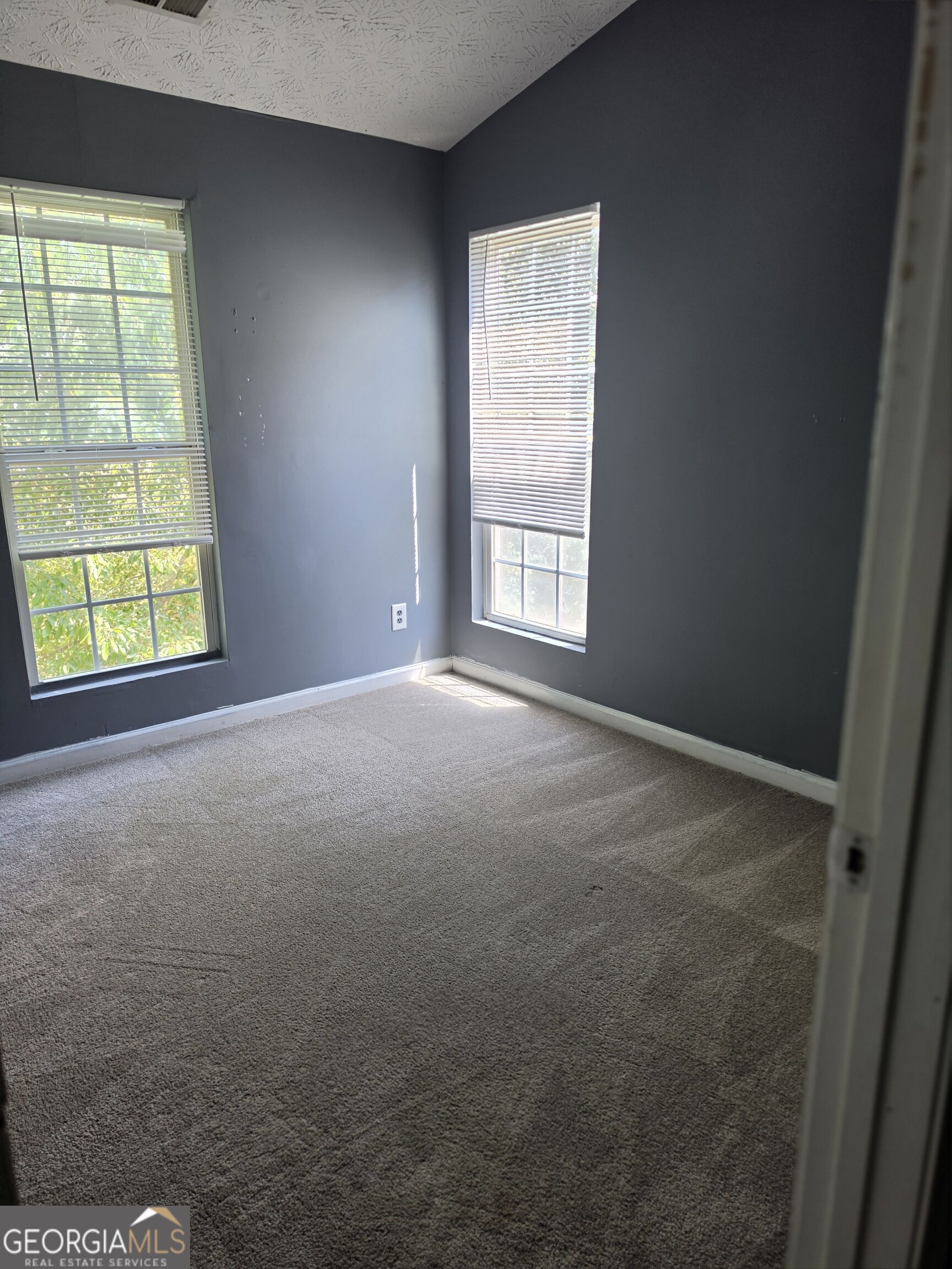 11446 Ashefield Lane Property Photo 5