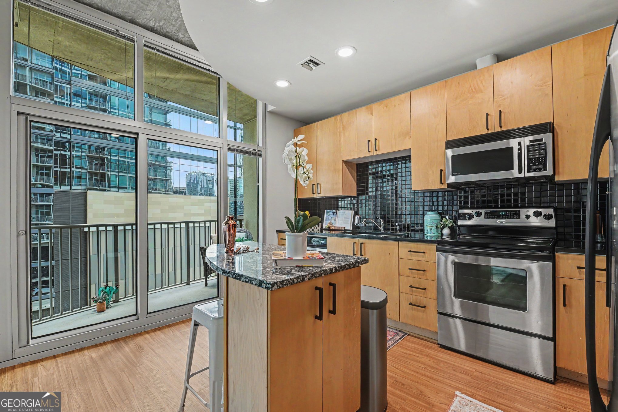 923 Peachtree Street Ne # 825 Property Photo 7