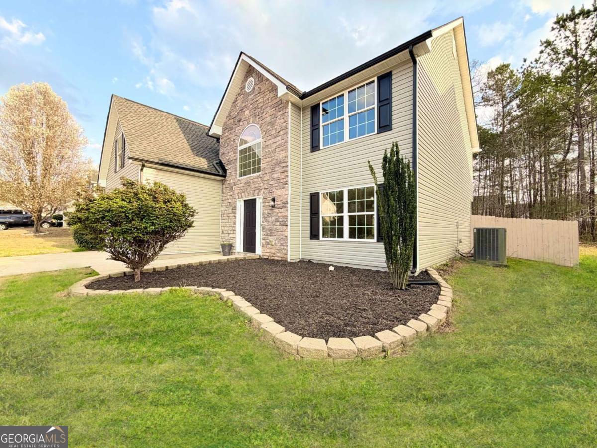 227 Millstone Drive Property Photo 3