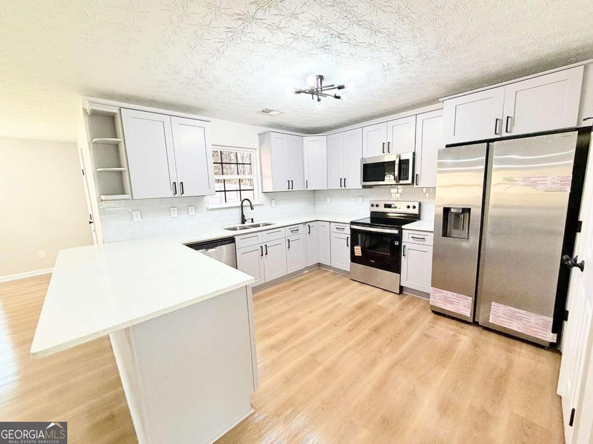 227 Millstone Drive Property Photo 7