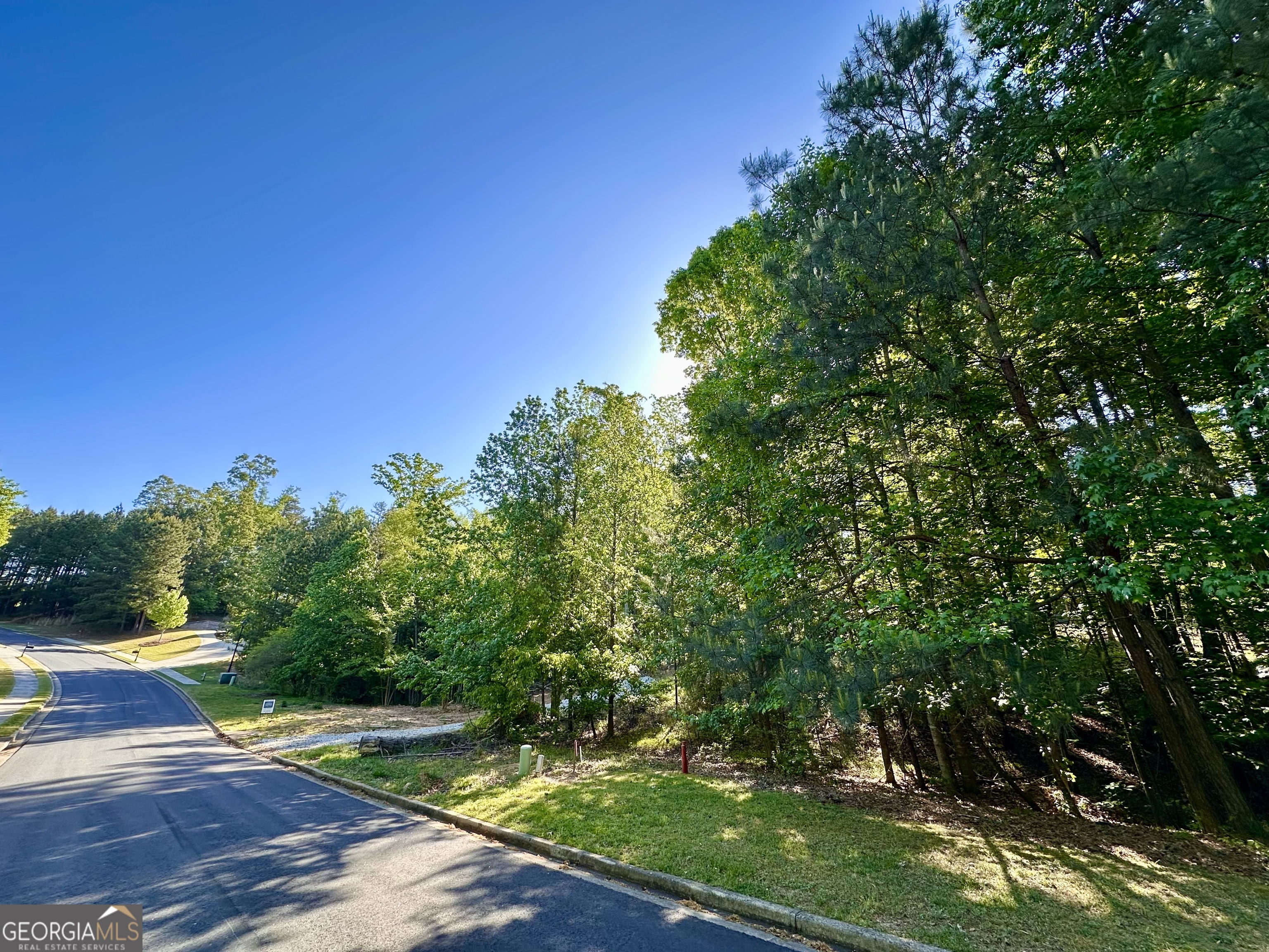 564 Bear Creek Lane Property Photo 3