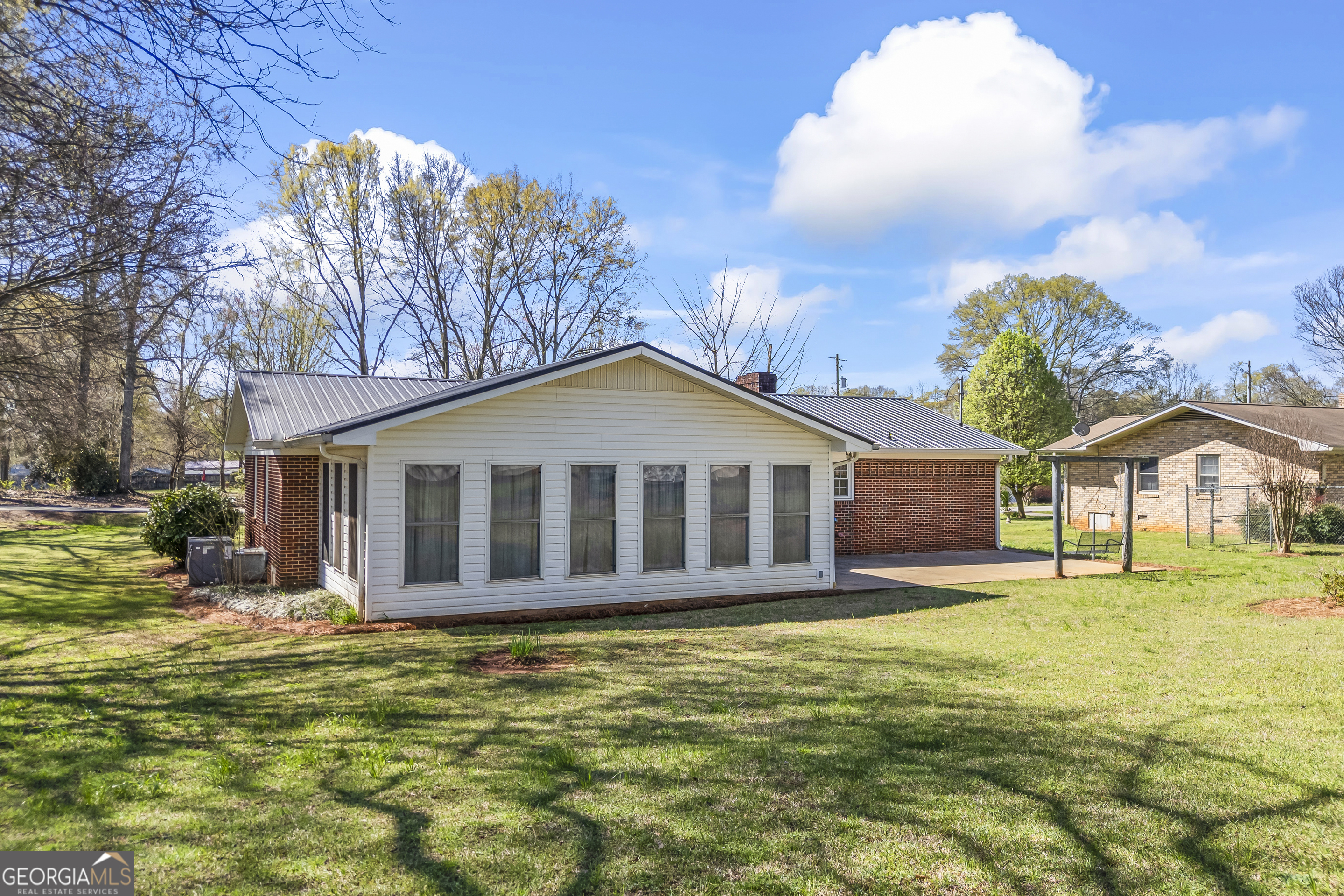 131 Roosevelt Boulevard Property Photo 12