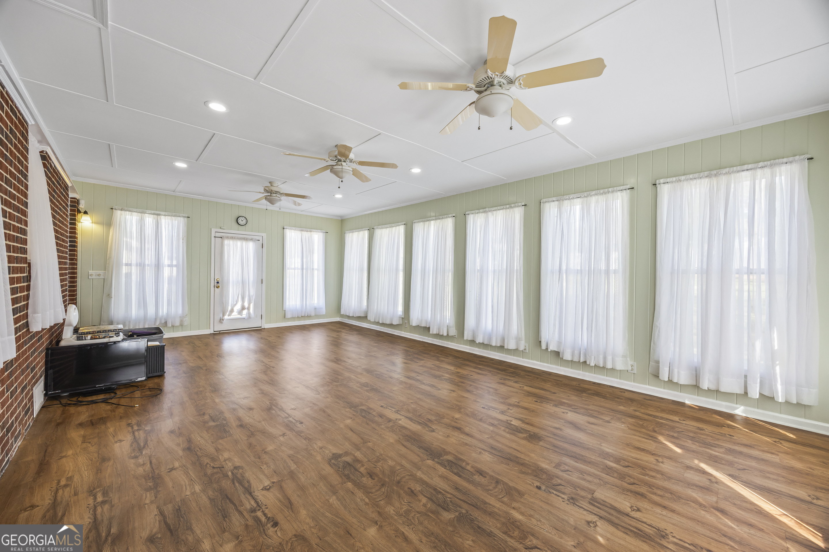 131 Roosevelt Boulevard Property Photo 31