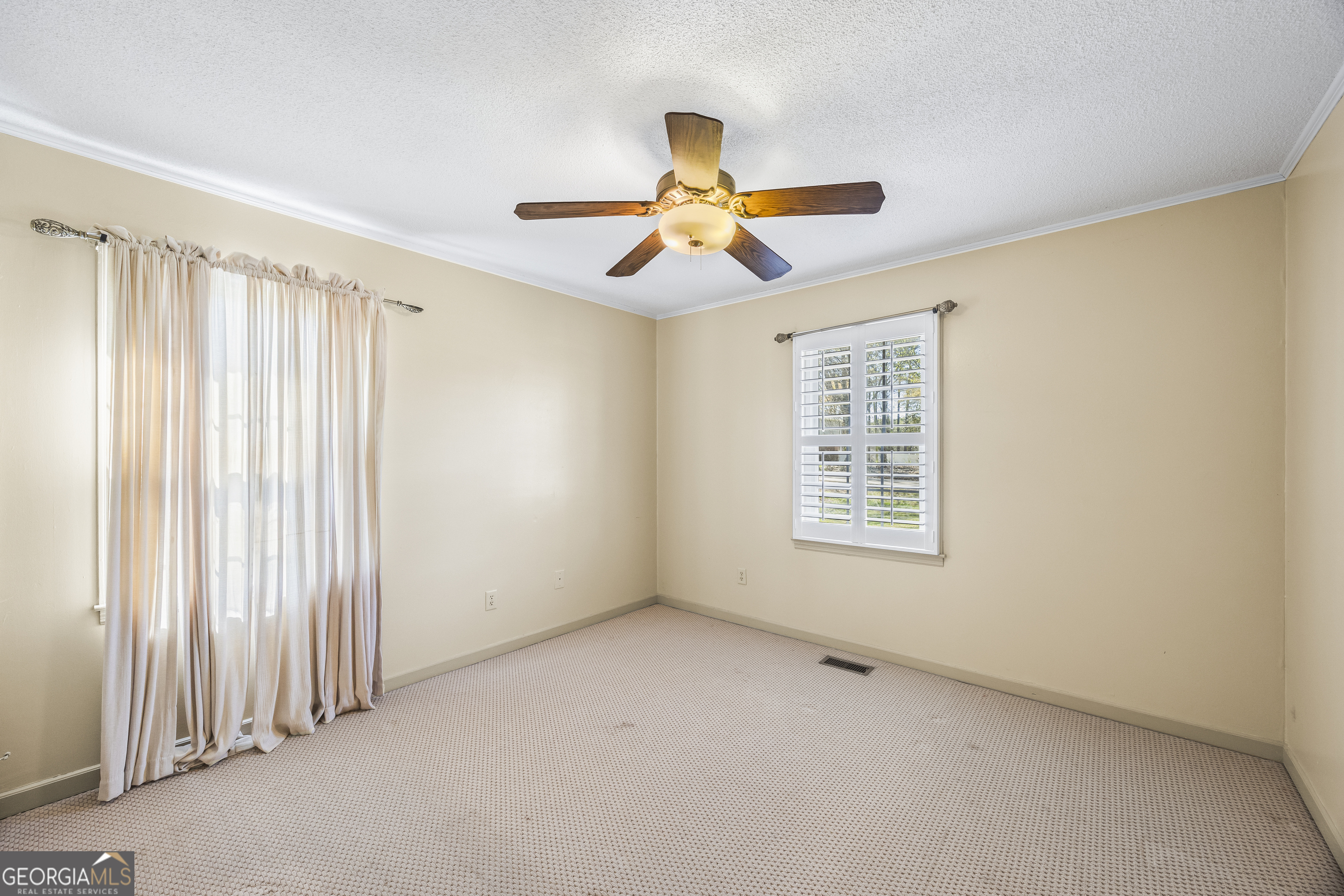 131 Roosevelt Boulevard Property Photo 34