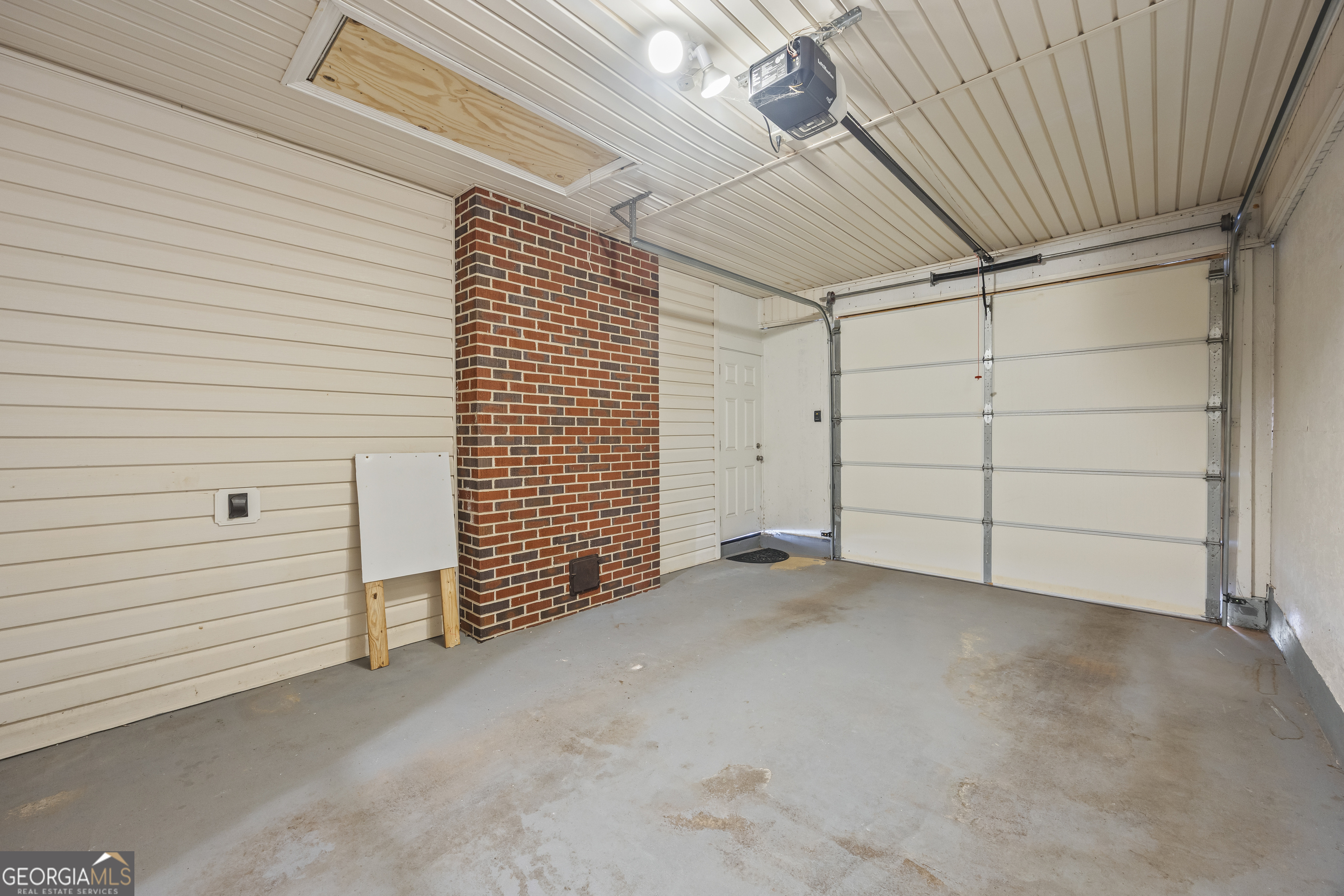 131 Roosevelt Boulevard Property Photo 44