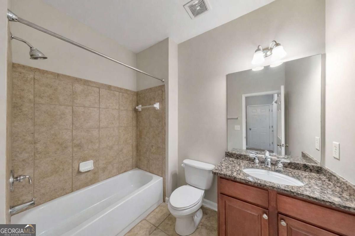 3363 Cumberland Club Drive # 16 Property Photo 37