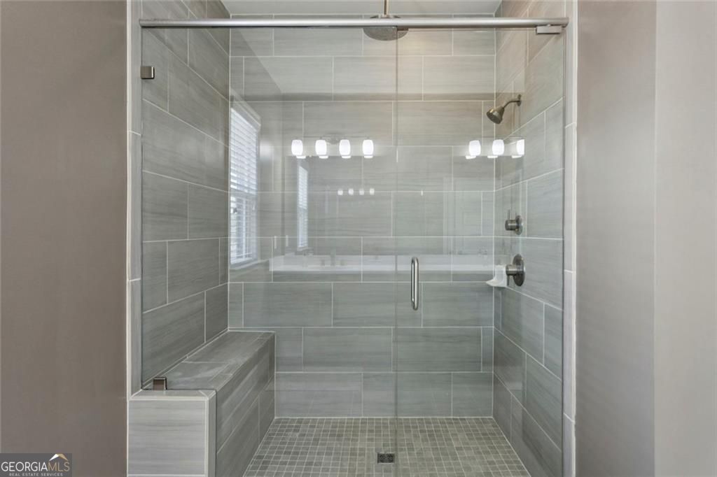 2153 Hinton Drive Property Photo 28