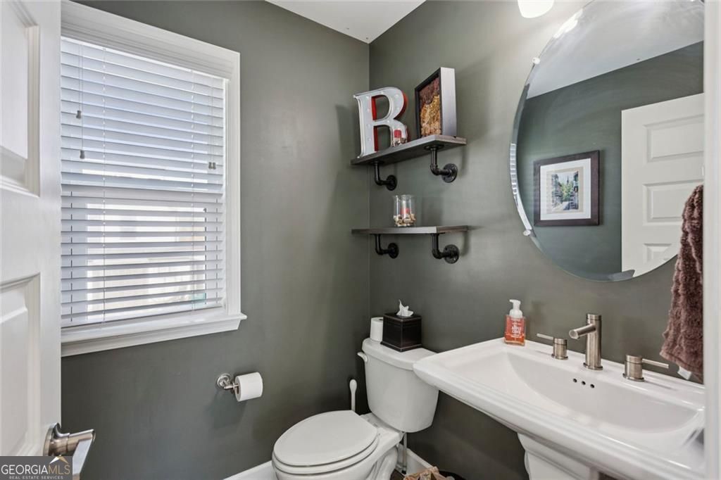 2153 Hinton Drive Property Photo 34