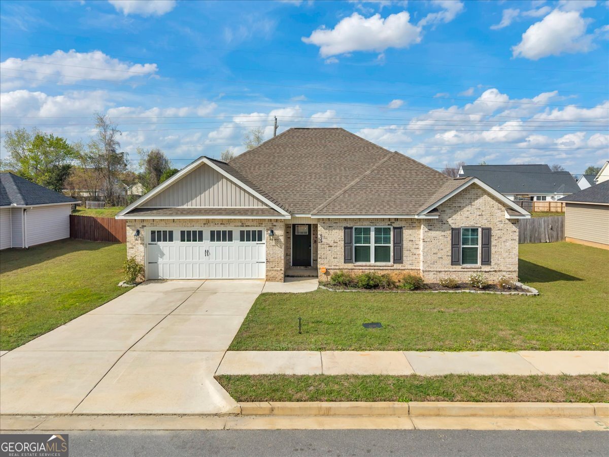 629 Broderick Circle Property Photo 1
