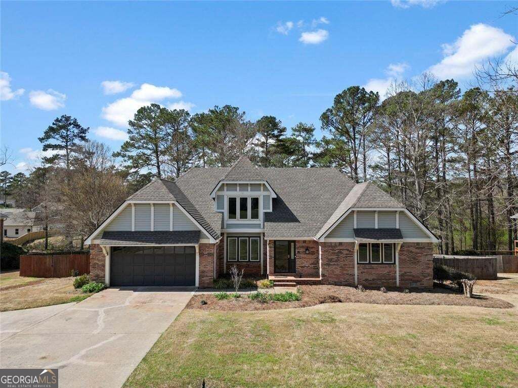 39 Club View Drive Se Property Photo 1