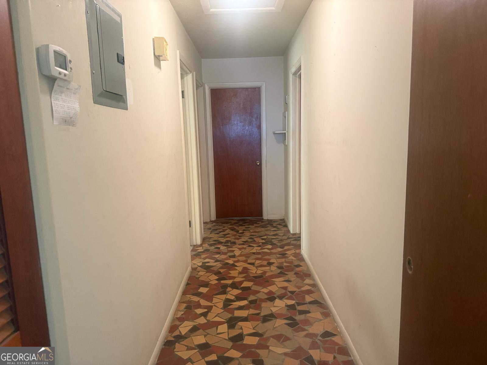 108 Sunset Drive Property Photo 9