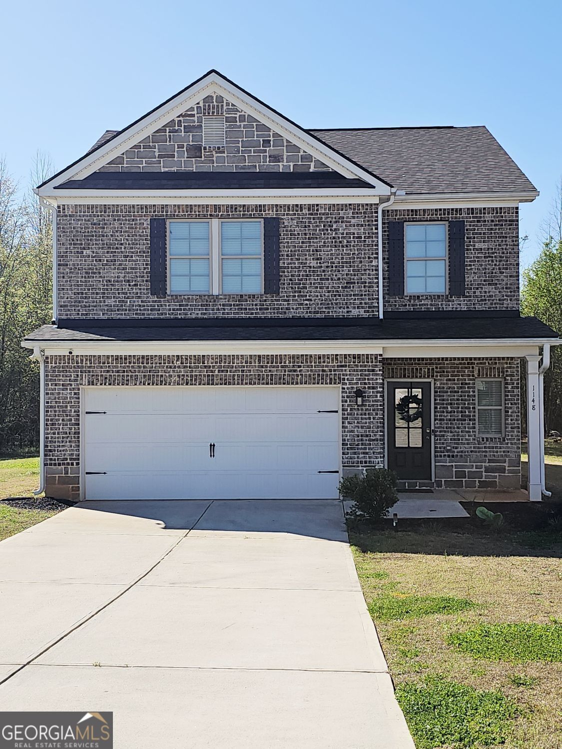 1148 Burgundy Drive Property Photo 2