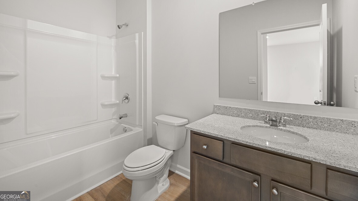 517 Hampton Terrace Property Photo 18