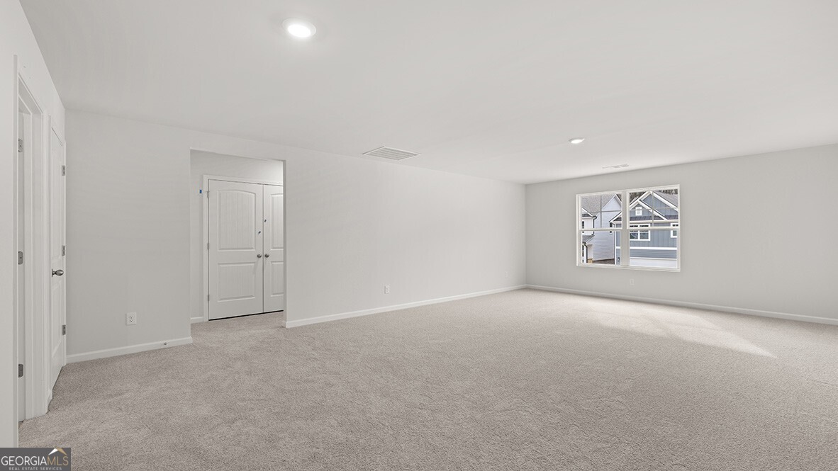 517 Hampton Terrace Property Photo 24