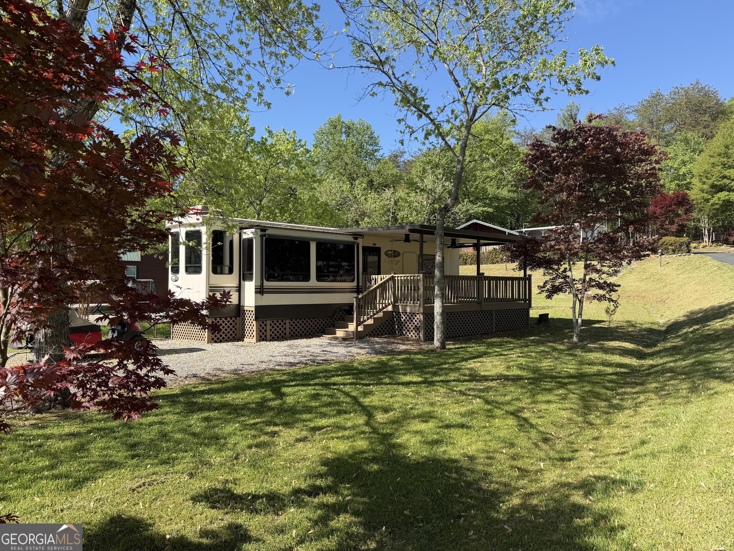 94 Bridge Loop Drive Property Photo 1